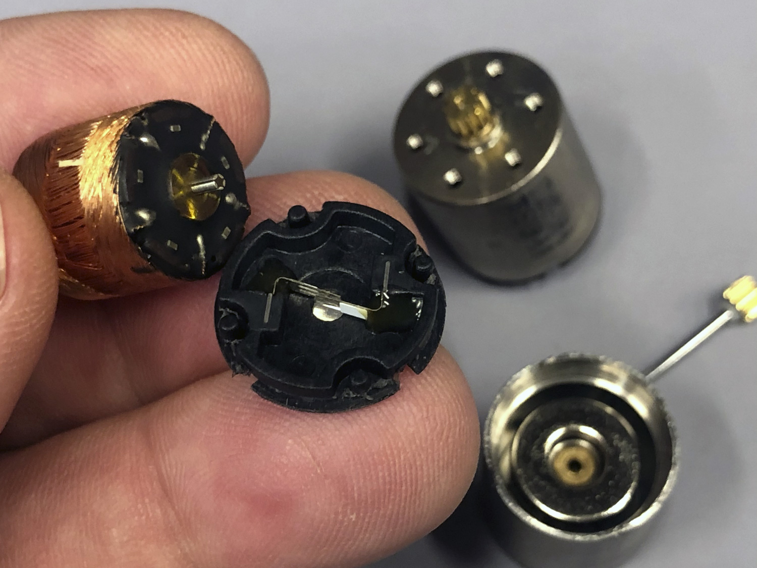 Close up photo of split commutator ring